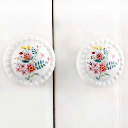 White Pink  Dahlia Floral Knob